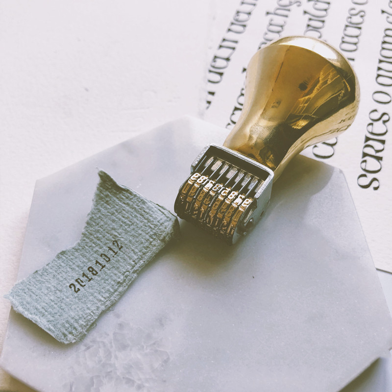 Tampon de calendrier en métal  - Rubber Date Stamp avis et prix